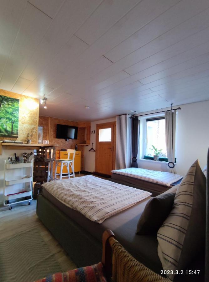 Ferienwohnung Schug Хомбург Экстерьер фото